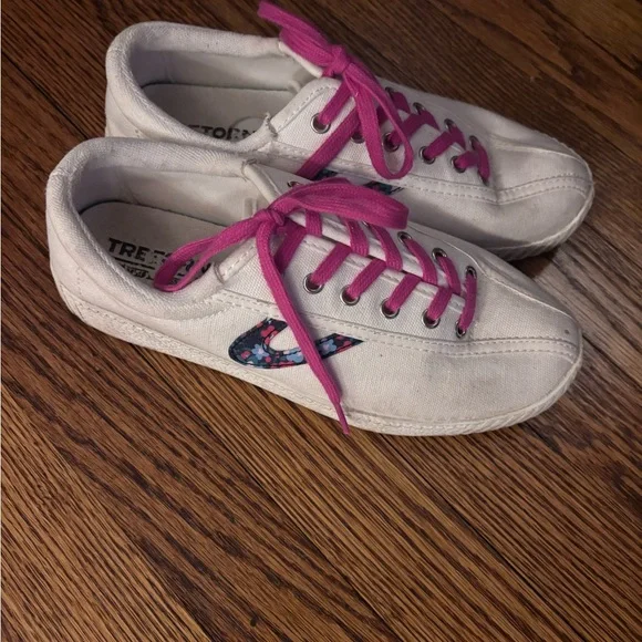 TRETORN Women's Nylite Plus Sneakers, White/Fuchsia/Floral Sz 7 - Picture 2 of 8
